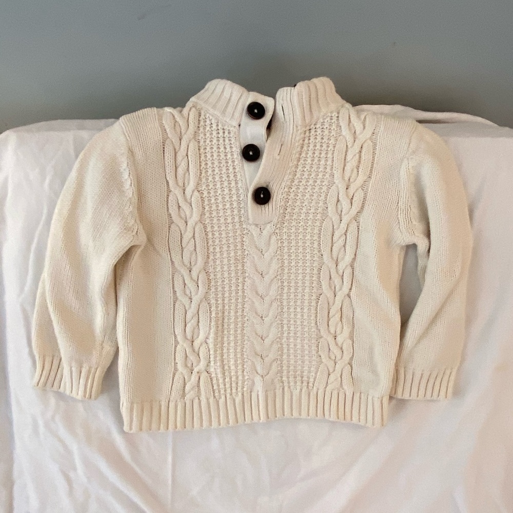 Cherokee cream cable knit sweater, 3 button collar